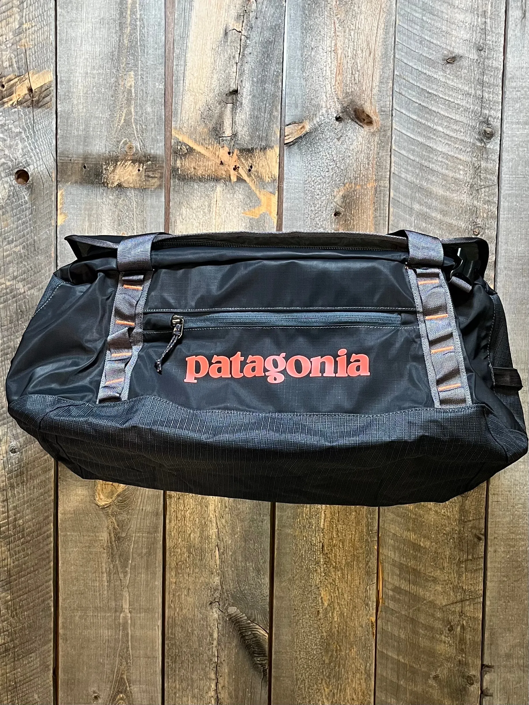 Black Hole Duffel 40L