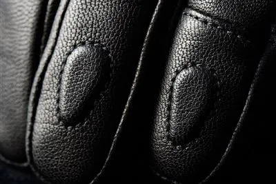 Land D30 Gloves