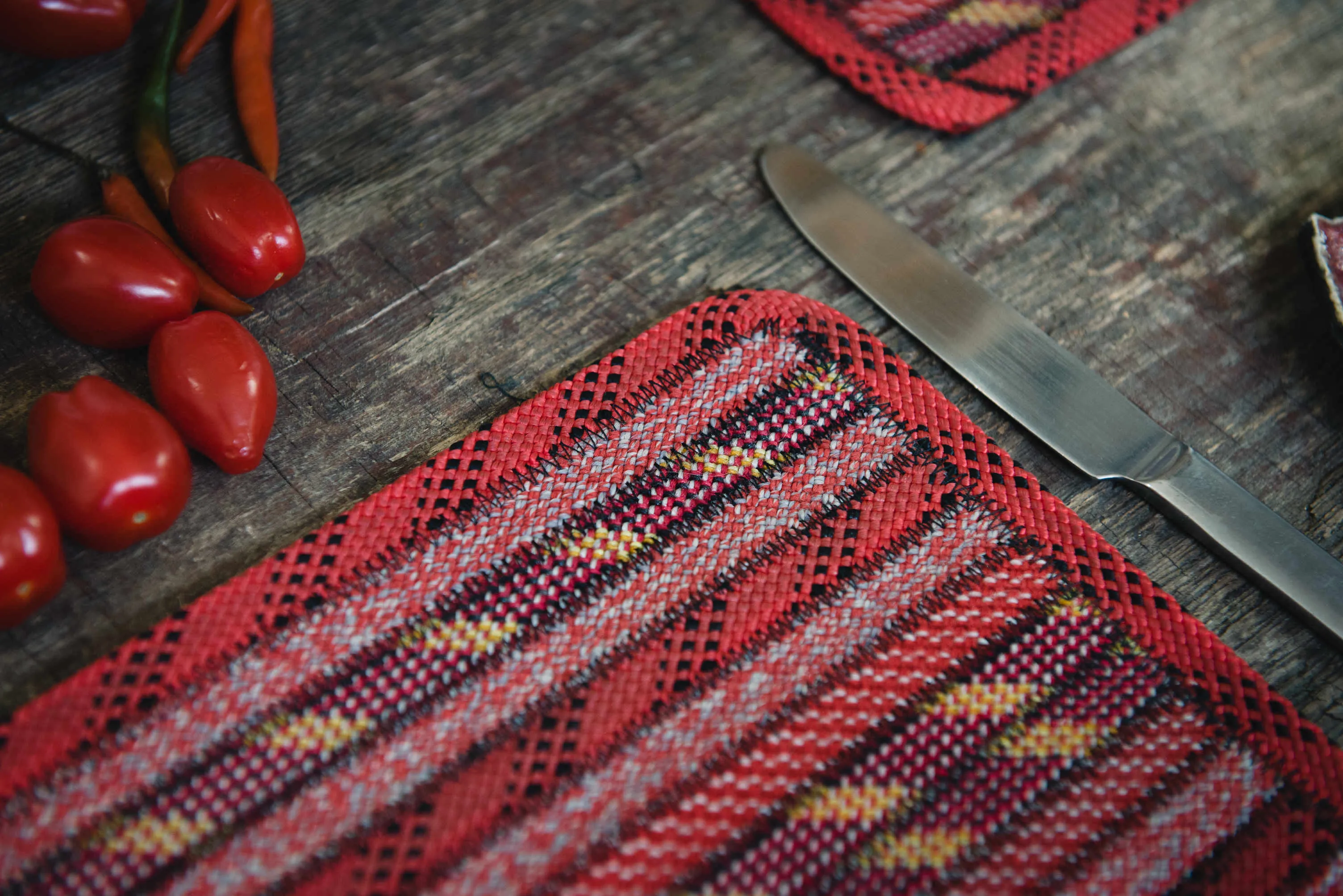 Set of 4 Placemats & Coasters - Fire